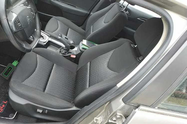 Used Citroen C4L 2015 1.2T Automatic Luxury Edition Left Front Seat