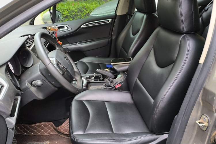 Used Citroen C4L 2015 1.8L Automatic Luxury Edition Left Front Seat