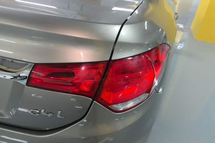 Used Citroen C4L 2015 1.8L Automatic Luxury Edition Right Rear Taillight