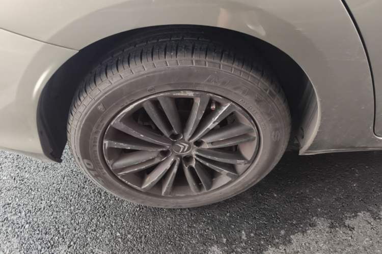 Used Citroen C4L 2015 1.8L Automatic Luxury Edition Right Rear Wheel Hub