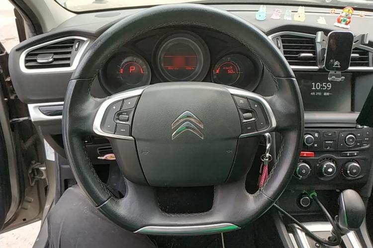 Used Citroen C4L 2015 1.2T Automatic Luxury Edition Steering Wheel