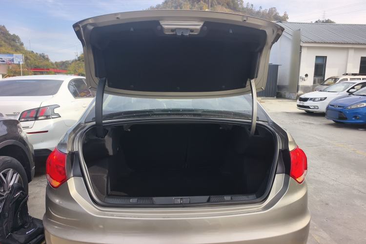 Used Citroen C4L 2015 1.2T Automatic Luxury Edition Trunk