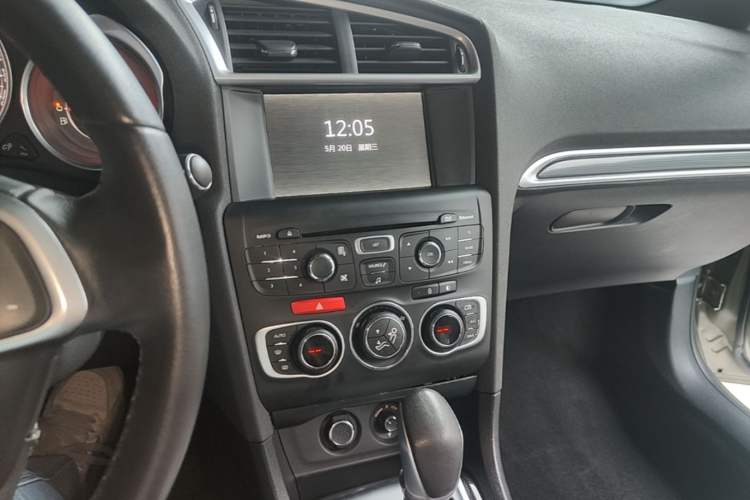 Used Citroen C4L 2015 1.8L Automatic Prestige Edition Audio And AC Panel