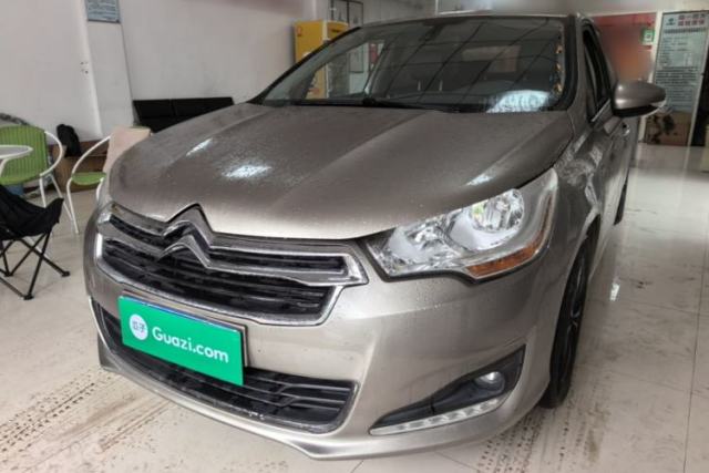 Ojetý Citroen C4L 2015 1.8L Automatic Prestige Edition