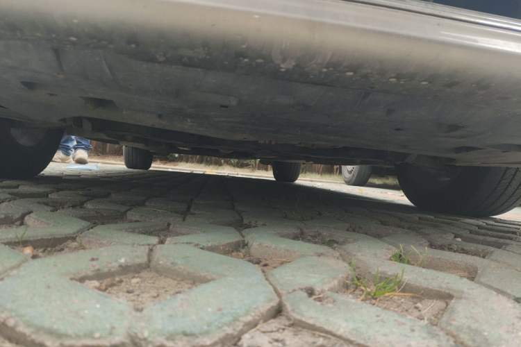 Used Citroen C4L 2015 1.8L Automatic Luxury Edition Chassis Front