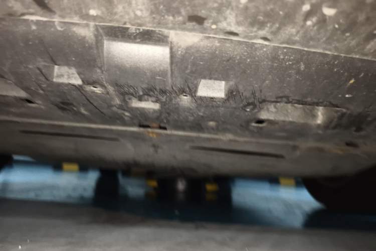 Used Citroen C4L 2015 1.8L Automatic Luxury Edition Chassis Front