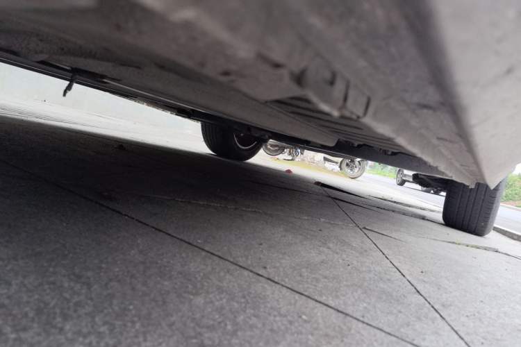 Used Citroen C4L 2015 1.8L Automatic Luxury Edition Chassis Front Left