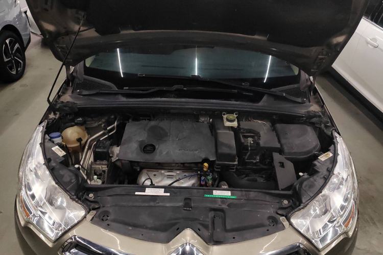 Used Citroen C4L 2015 1.8L Automatic Luxury Edition Engine Bay