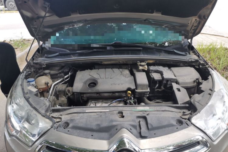 Used Citroen C4L 2015 1.8L Automatic Luxury Edition Engine Bay