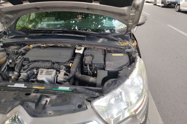 Used Citroen C4L 2015 1.2T Automatic Luxury Edition Engine Bay Left