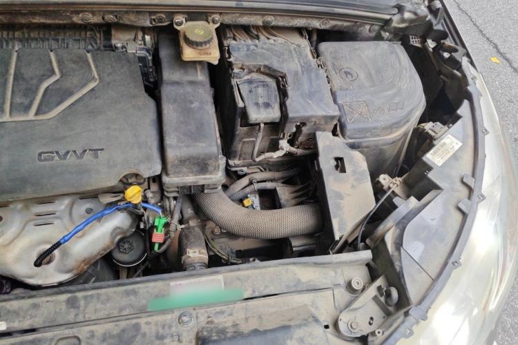 Used Citroen C4L 2015 1.8L Automatic Luxury Edition Engine Bay Left