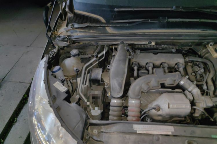 Used Citroen C4L 2015 1.6T Automatic Prestige Edition Engine Bay Right