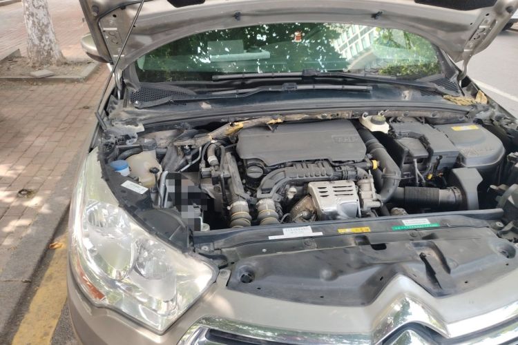 Used Citroen C4L 2015 1.2T Automatic Luxury Edition Engine Bay Right