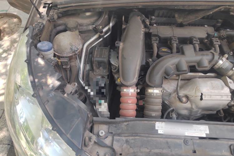 Used Citroen C4L 2015 1.6T Automatic Prestige Edition Engine Bay Right