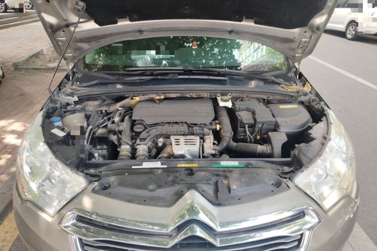 Used Citroen C4L 2015 1.2T Automatic Luxury Edition Engine Bay