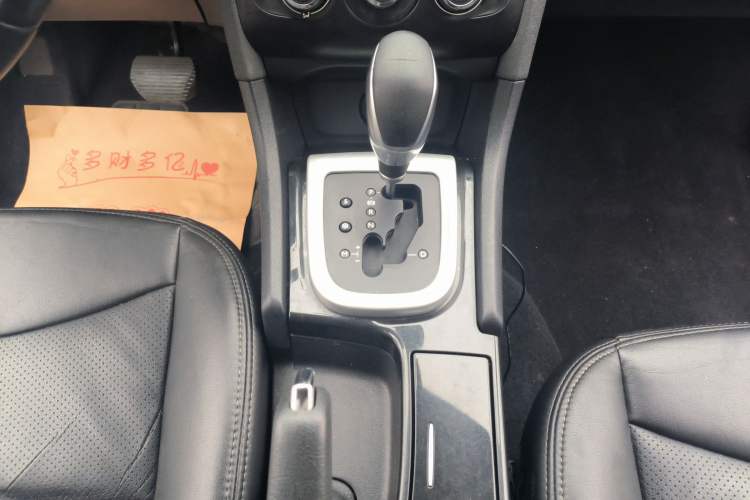 Used Citroen C4L 2015 1.8L Automatic Luxury Edition Gear Lever