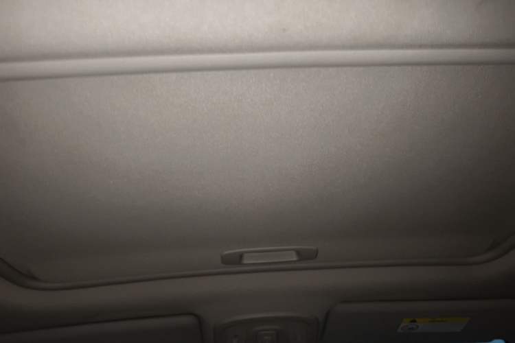 Used Citroen C4L 2015 1.8L Automatic Luxury Edition Headliner