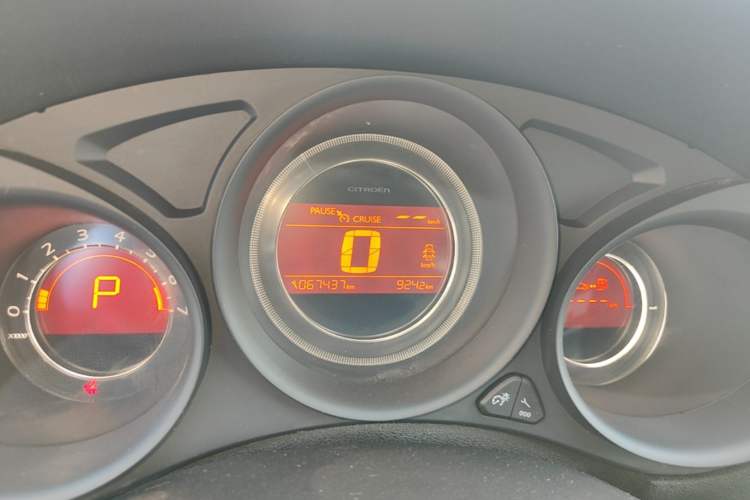 Used Citroen C4L 2015 1.2T Automatic Luxury Edition Instrument Cluster