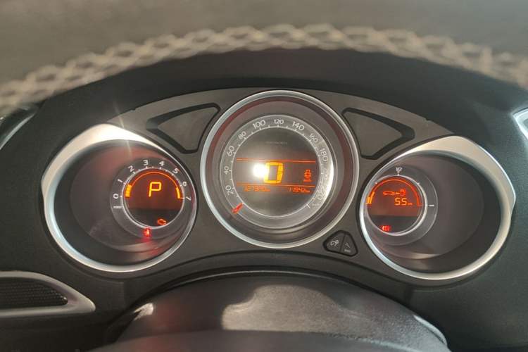 Used Citroen C4L 2015 1.8L Automatic Prestige Edition Instrument Cluster