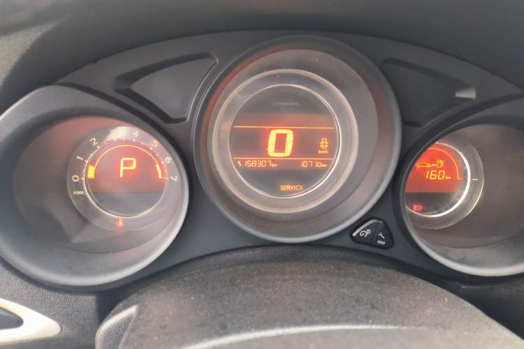 Used Citroen C4L 2015 1.8L Automatic Luxury Edition Instrument Cluster
