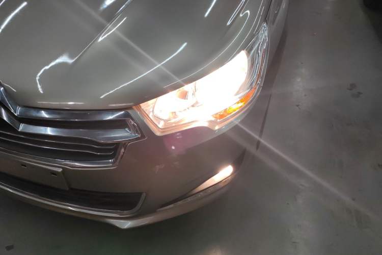 Used Citroen C4L 2015 1.8L Automatic Luxury Edition Left Front Headlight
