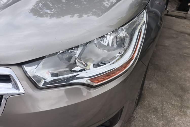 Used Citroen C4L 2015 1.8L Automatic Luxury Edition Left Front Headlight