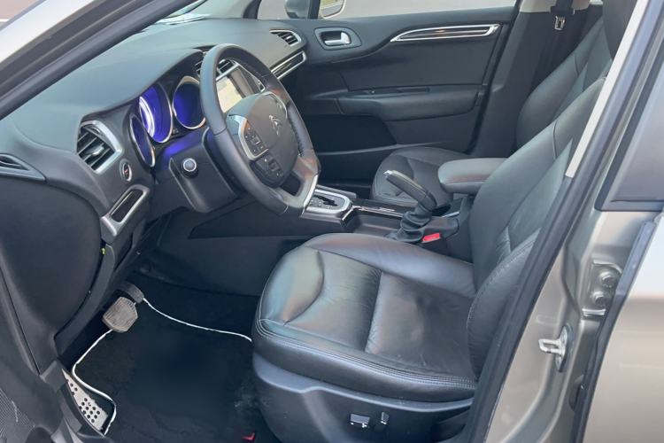 Used Citroen C4L 2015 1.6T Automatic Flagship Edition Left Front Seat