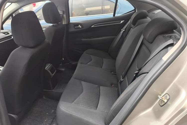 Used Citroen C4L 2015 1.8L Automatic Luxury Edition Left Rear Seat