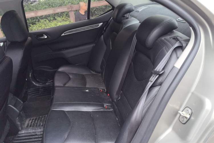 Used Citroen C4L 2015 1.8L Automatic Luxury Edition Left Rear Seat