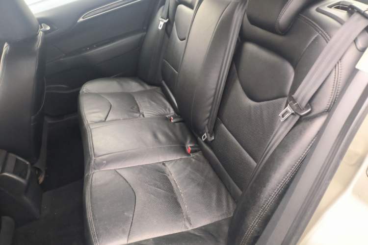 Used Citroen C4L 2015 1.8L Automatic Luxury Edition Left Rear Seat