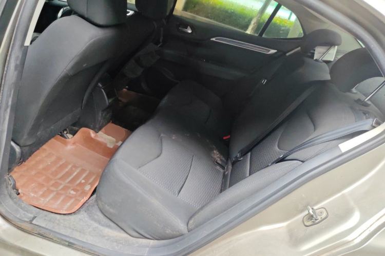 Used Citroen C4L 2015 1.8L Automatic Luxury Edition Left Rear Seat
