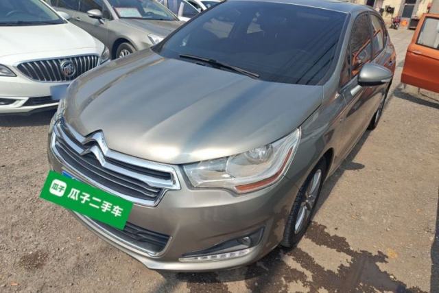 Ojetý Citroen C4L 2015 1.8L Automatic Luxury Edition