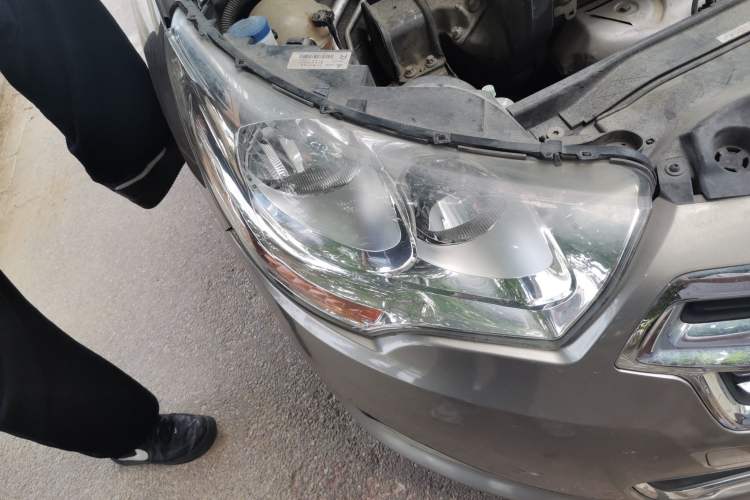 Used Citroen C4L 2015 1.8L Automatic Luxury Edition Right Front Headlight