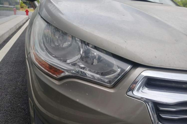 Used Citroen C4L 2015 1.8L Automatic Luxury Edition Right Front Headlight