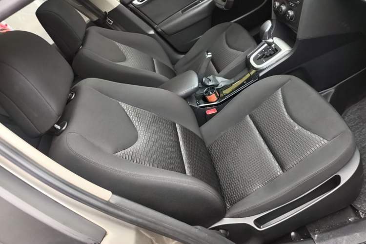 Used Citroen C4L 2015 1.8L Automatic Luxury Edition Right Front Seat