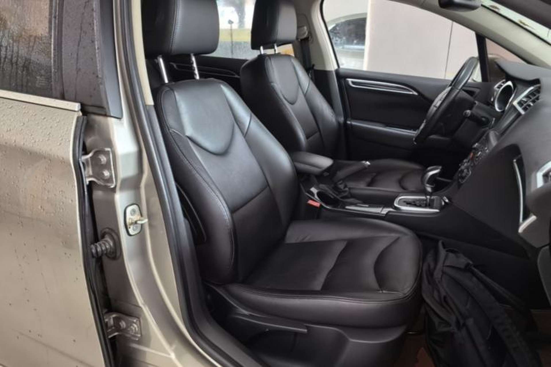 Used Citroen C4L 2015 1.8L Automatic Prestige Edition Right Front Seat