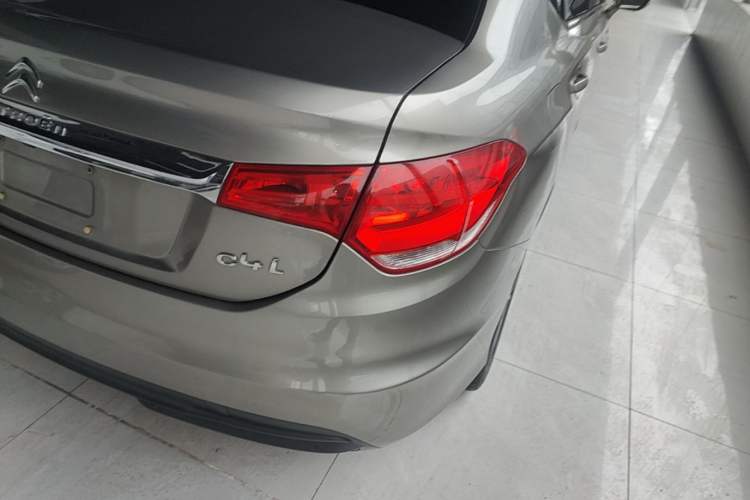 Used Citroen C4L 2015 1.8L Automatic Prestige Edition Right Rear Taillight