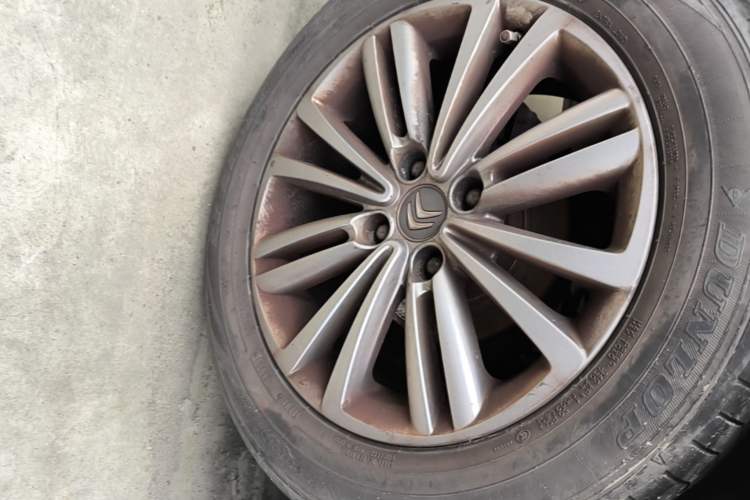 Used Citroen C4L 2015 1.8L Automatic Luxury Edition Right Rear Wheel Hub