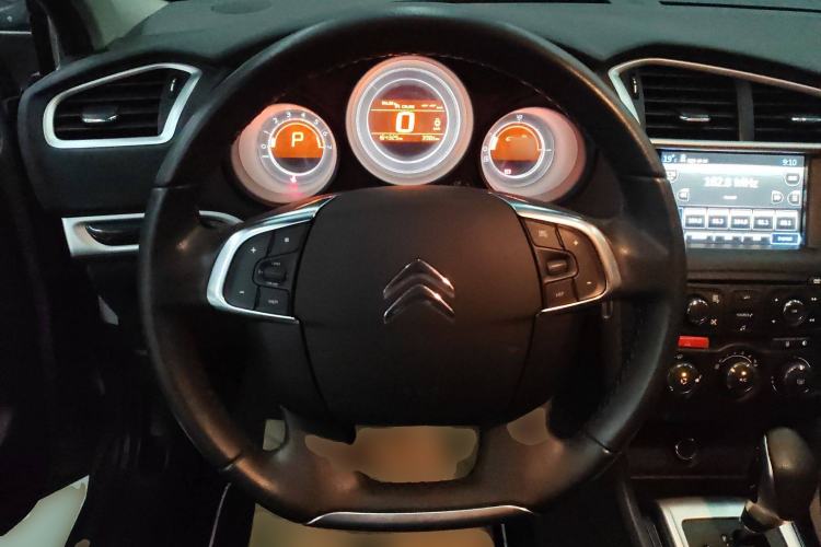 Used Citroen C4L 2015 1.8L Automatic Luxury Edition Steering Wheel