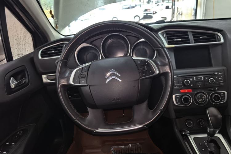 Used Citroen C4L 2015 1.8L Automatic Prestige Edition Steering Wheel