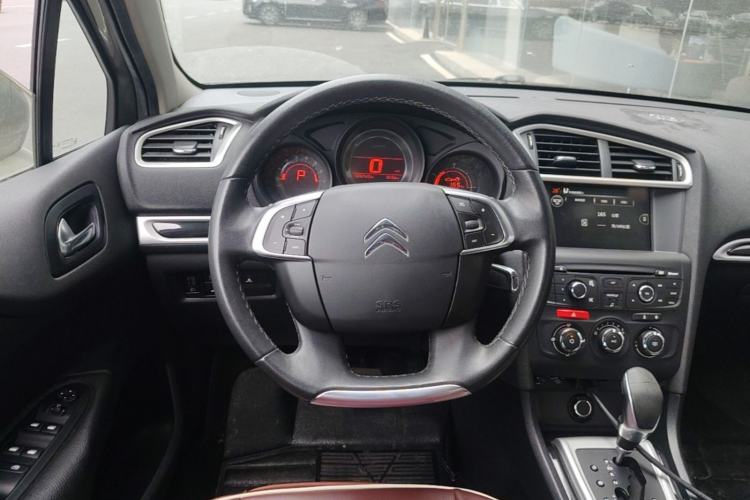 Used Citroen C4L 2015 1.8L Automatic Luxury Edition Steering Wheel