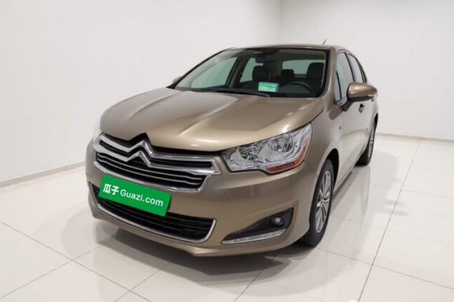 Ojetý Citroen C4L 2015 1.8L Automatic Luxury Edition