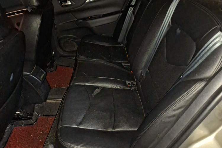 Used Citroen C4L 2015 1.8L Automatic Luxury Edition Left Rear Seat