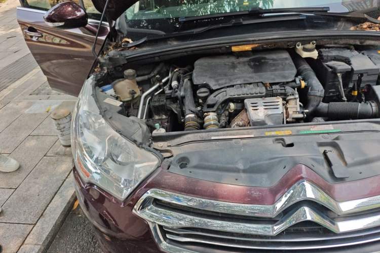 Used Citroen C4L 2015 1.2T Automatic Prestige Edition Engine Bay Right