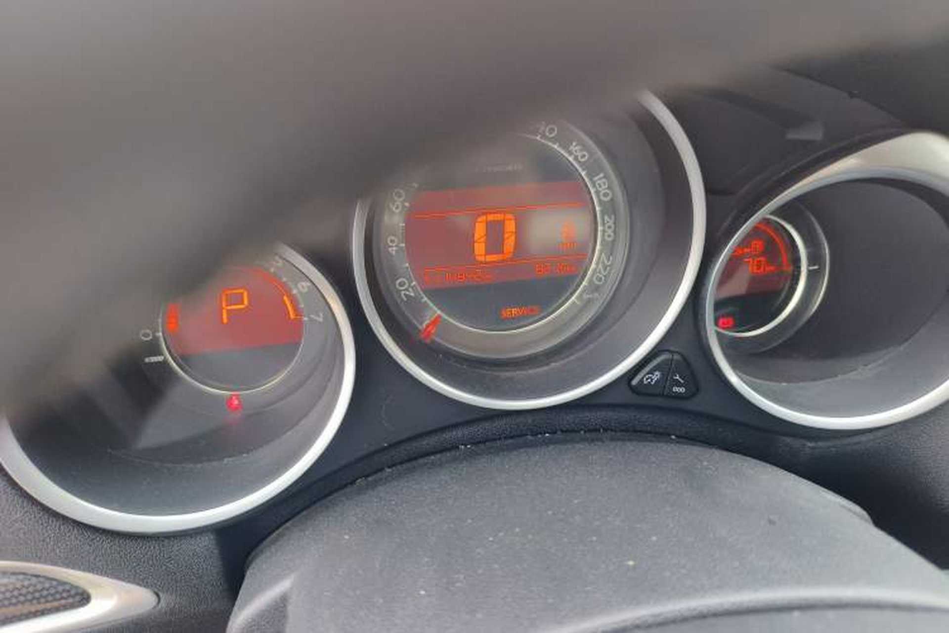Used Citroen C4L 2015 1.6T Automatic Prestige Edition Odometer Close Up