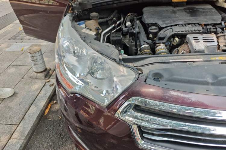 Used Citroen C4L 2015 1.2T Automatic Prestige Edition Right Front Headlight