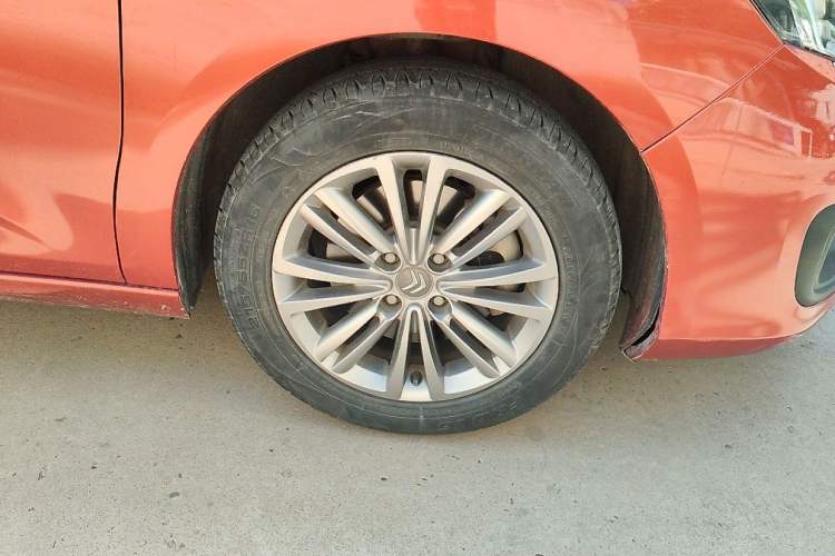 Used Citroen C4L 2015 1.8L Manual Leading Edition Right Front Wheel Hub