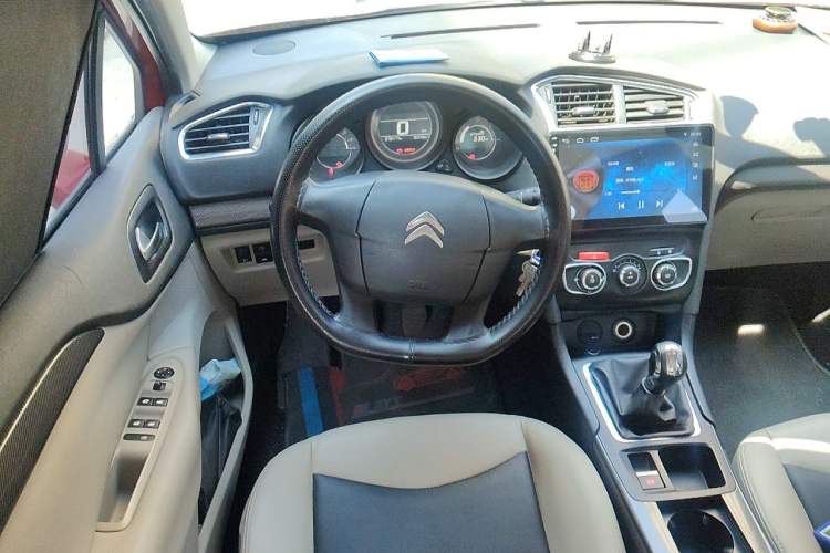 Used Citroen C4L 2015 1.8L Manual Leading Edition Steering Wheel
