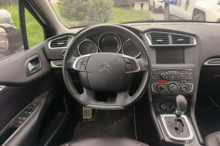 Used Citroen C4L 2015 1.6T Automatic Prestige Edition Steering Wheel