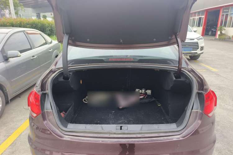 Used Citroen C4L 2015 1.6T Automatic Prestige Edition Trunk